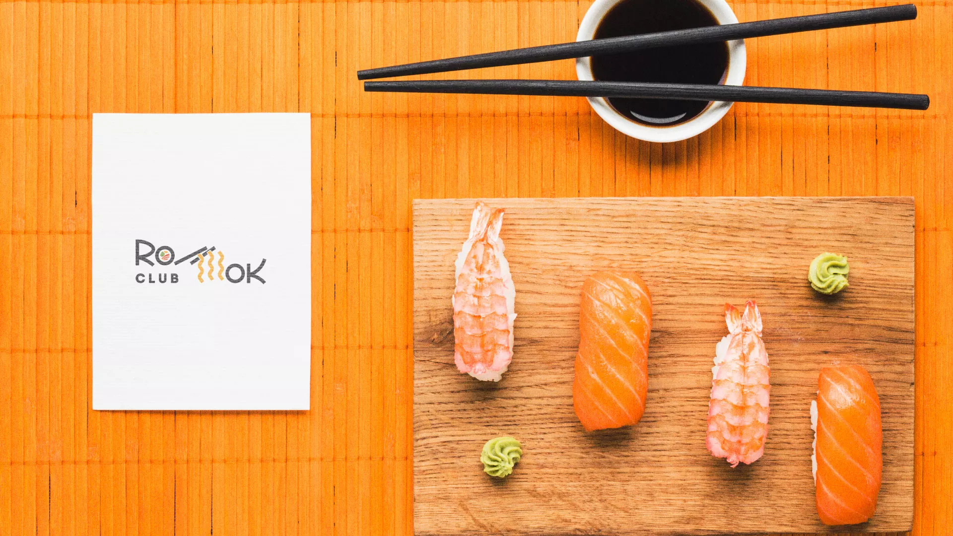 Создание логотипа суши-бара «Roll Wok Club» в Облучье