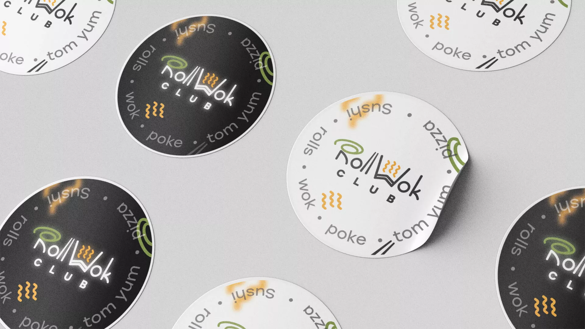 Разработка наклеек для суши-бара «Roll Wok Club» в Облучье